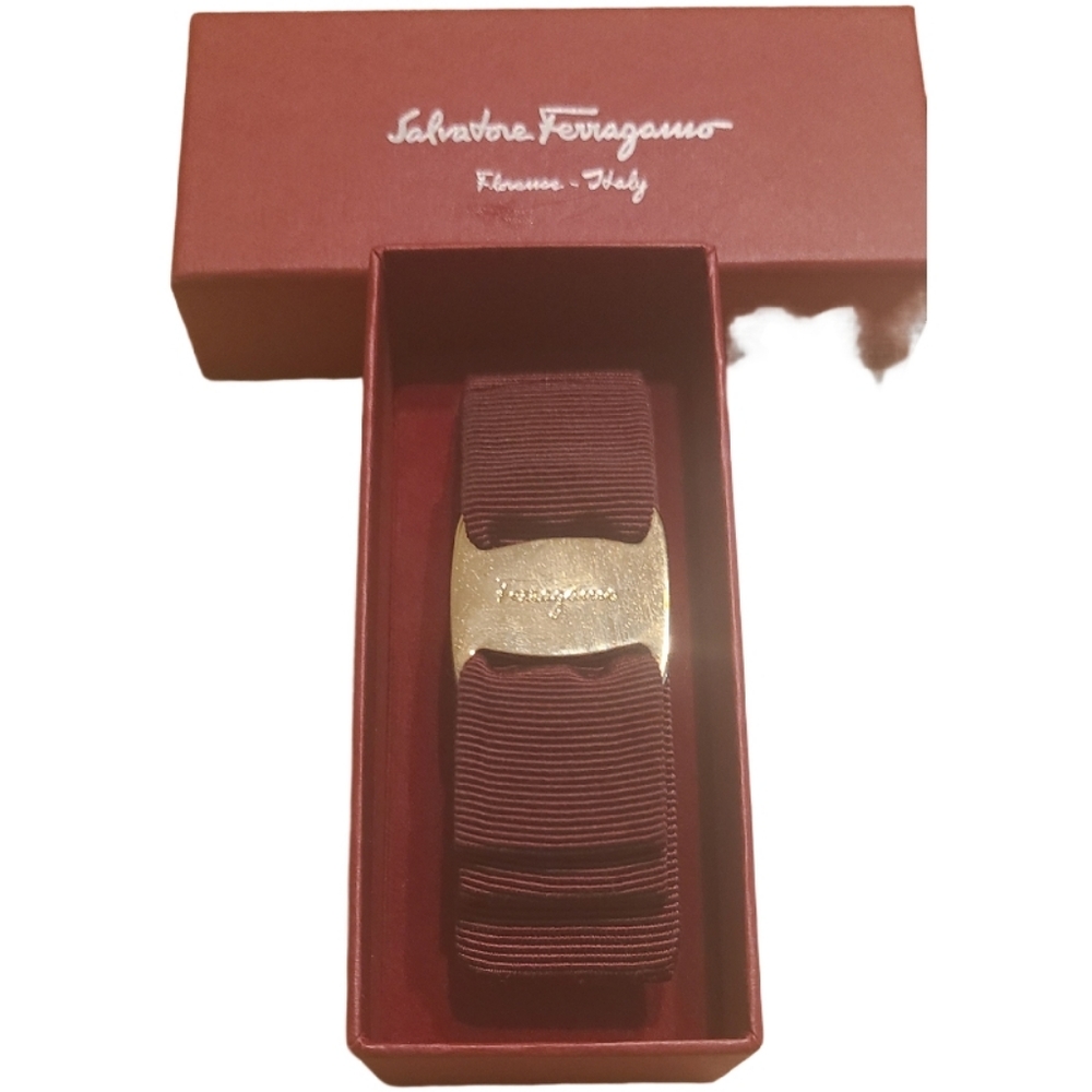 Salvatore Ferragamo Bow clip